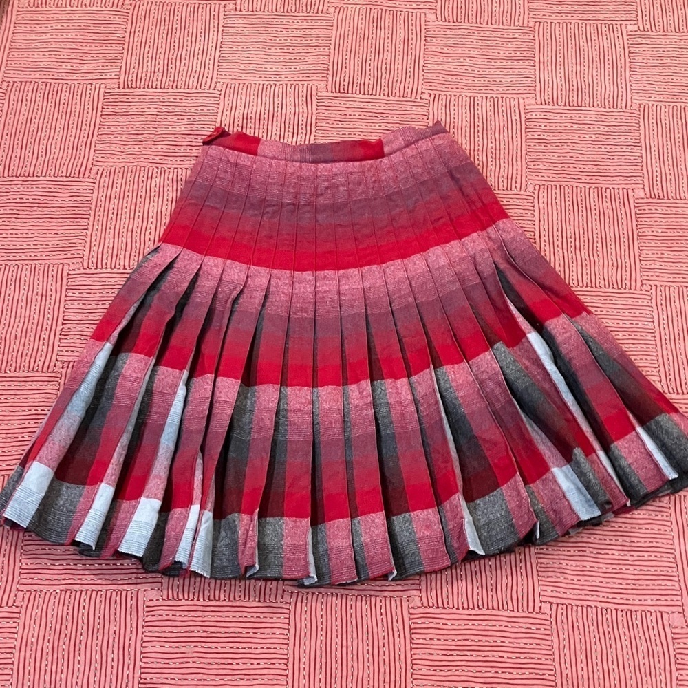 Vintage 1950s /1960s wool Scottish reversible Pleated Skirt W25L21